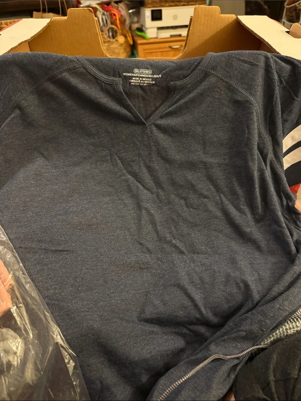 Plus size basic tshirt bundle - Picture 3 of 4